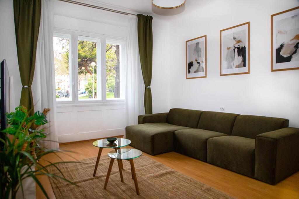 Brand New City Center Apartment Nostalgija 斯普利特 外观 照片